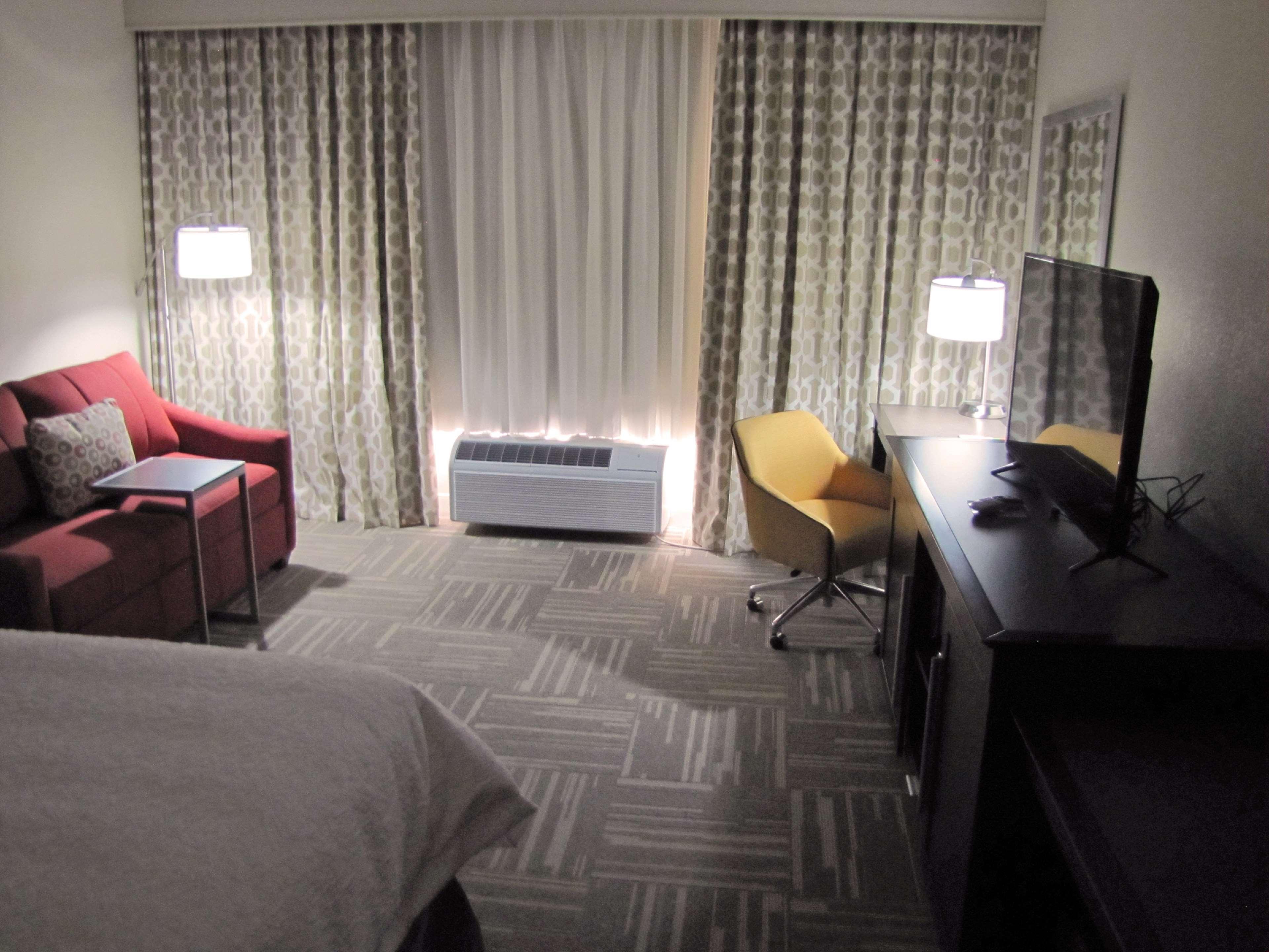 Hampton Inn Mcpherson Kültér fotó