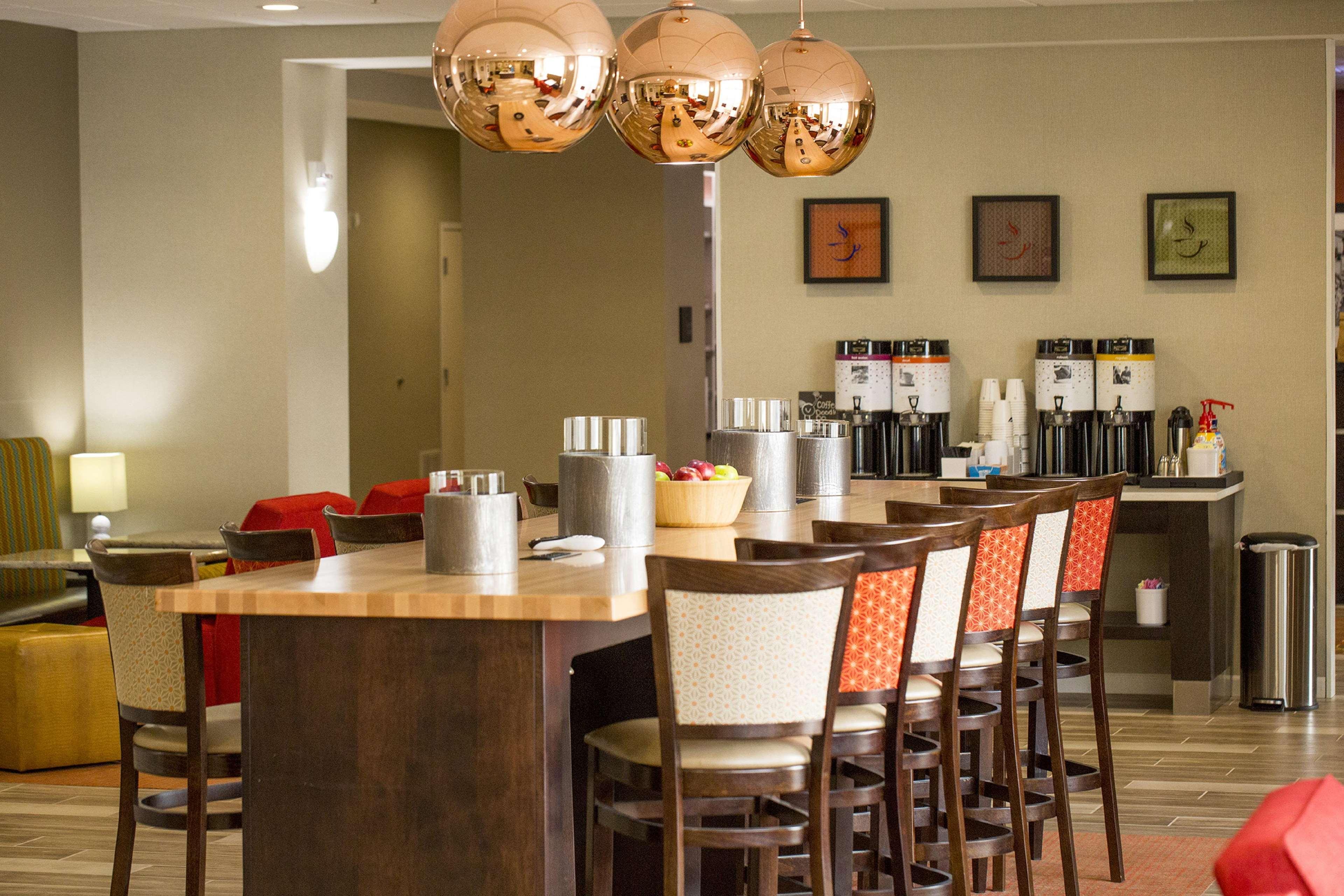 Hampton Inn Mcpherson Kültér fotó